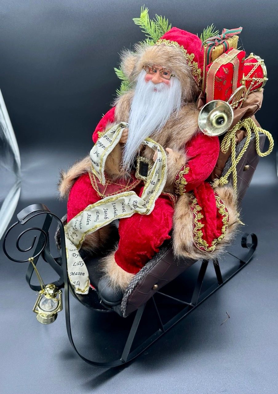 Bring Home the Magic of Yesteryear with this Charming Santa